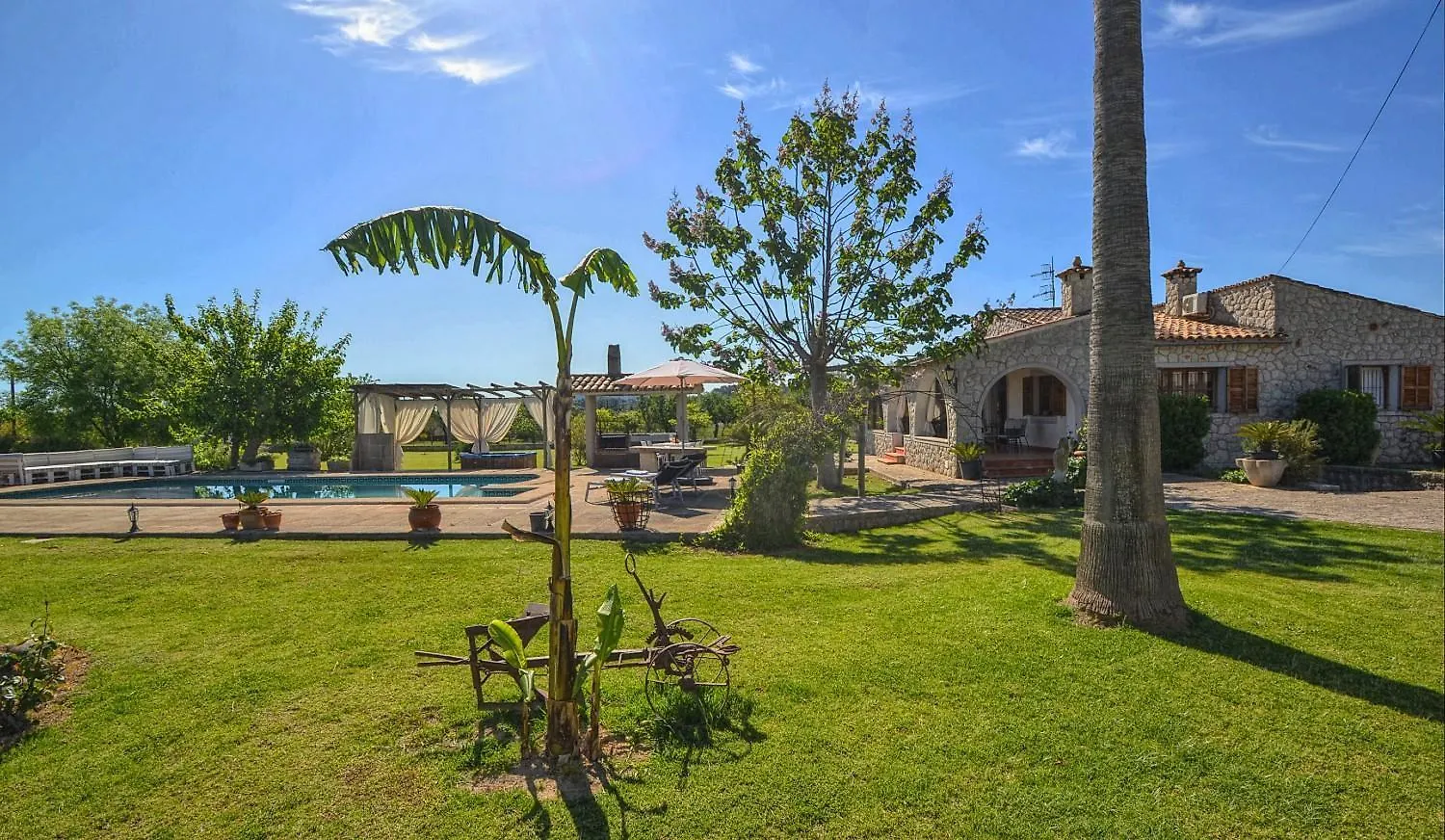 Sa Vinyeta Villa Selva  0*, Selva (Mallorca) İspanya